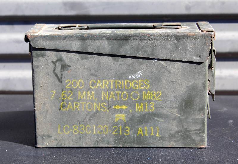 lot 1171 image: Ammunition Container - Holds 200 Cartridges