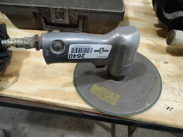 lot 2640 image: Air polisher