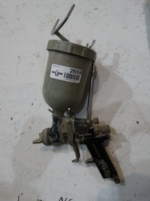 lot 2659 image: Air spray gun