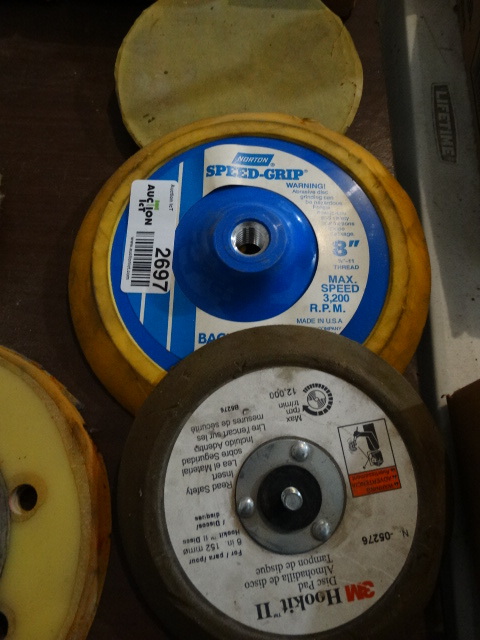 lot 2697 image: 3 disc pads