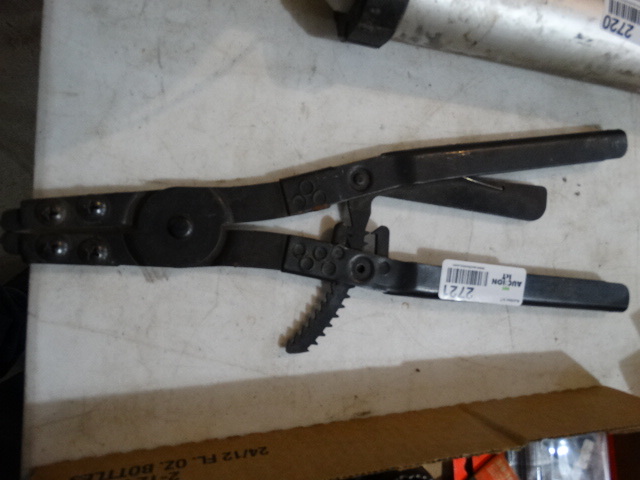 lot 2721 image: 16 snap ring pliers- Made in the USA