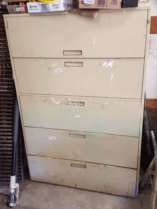 lot 3677 image: 5 Drawer Lateral File Cabinet - NO Contents