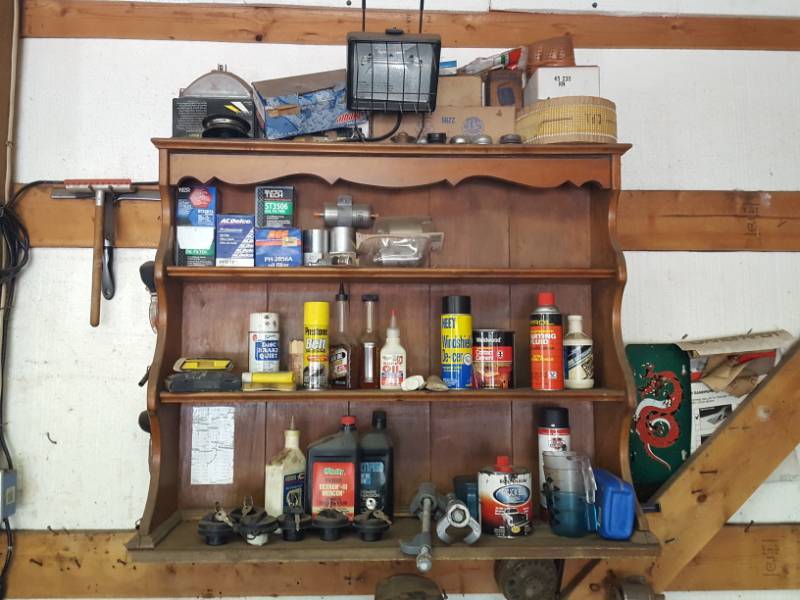 lot 3678 image: Shelf  and Contents - Automotive