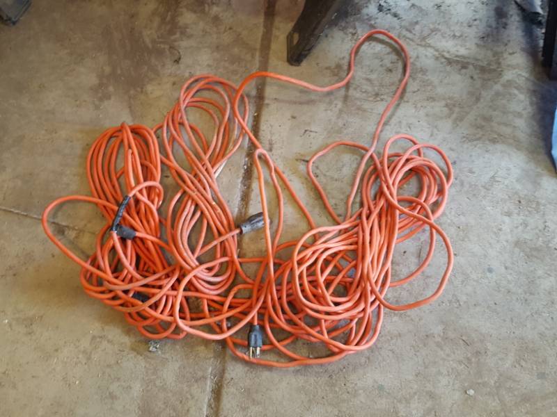 lot 3682 image: Extension Cord - Spliced Together