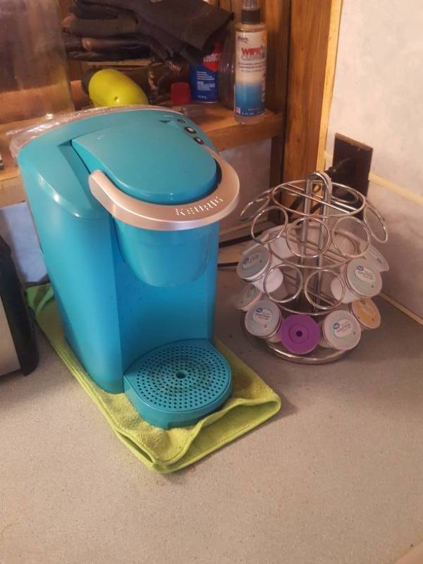 lot 3782 image: Keurig Coffee maker and Pod Holder