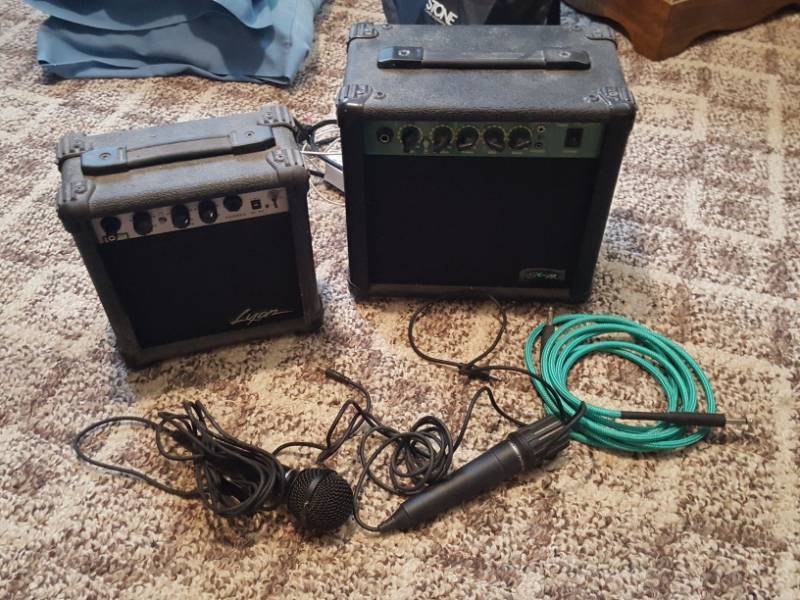lot 3838 image: 2 Amps