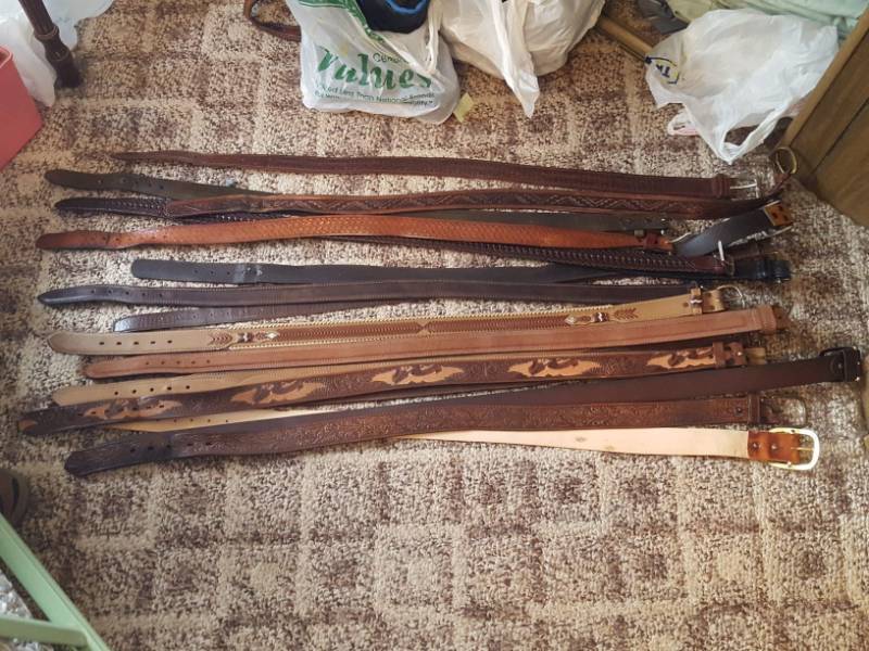 lot 3916 image: Assorted Belts