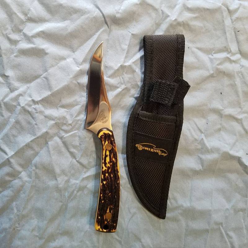 lot 3449 image: Ocoee River knife with sheath