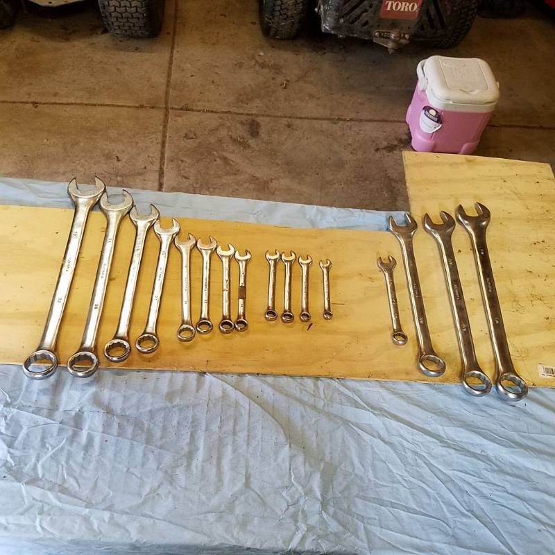 lot 3534 image: Olympia Wrenches - SAE and Metric