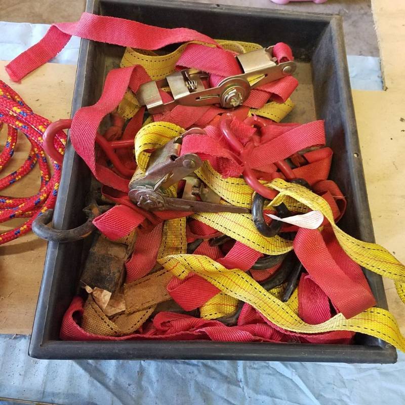 lot 3569 image: Assorted Ratchet Straps