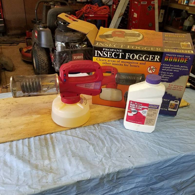 lot 3609 image: Propane Insect Fogger