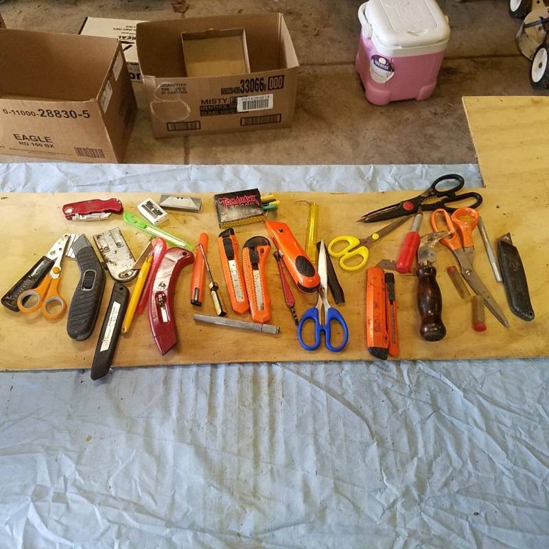 lot 3611 image: Assorted Cutting Tools