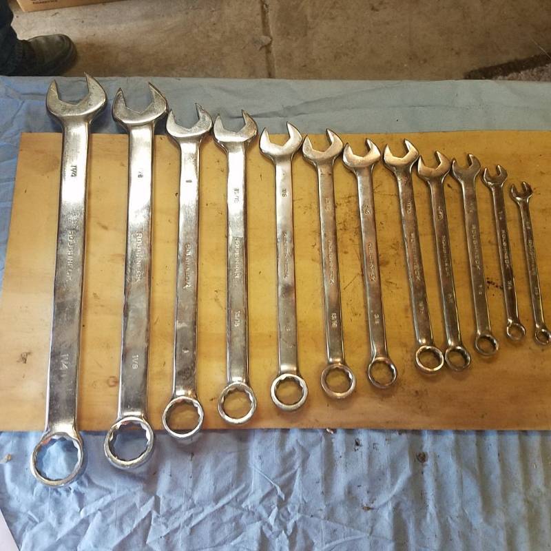 lot 3633 image: Roughneck Wrench Set - 12 inch wrench is missing