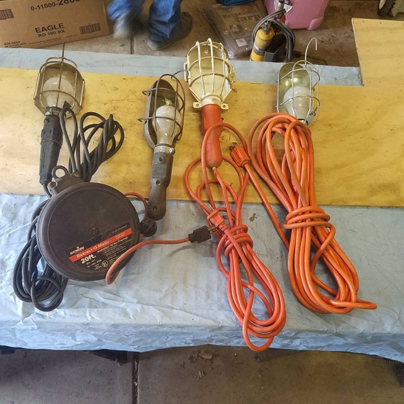 lot 3639 image: Trouble Lights - untested