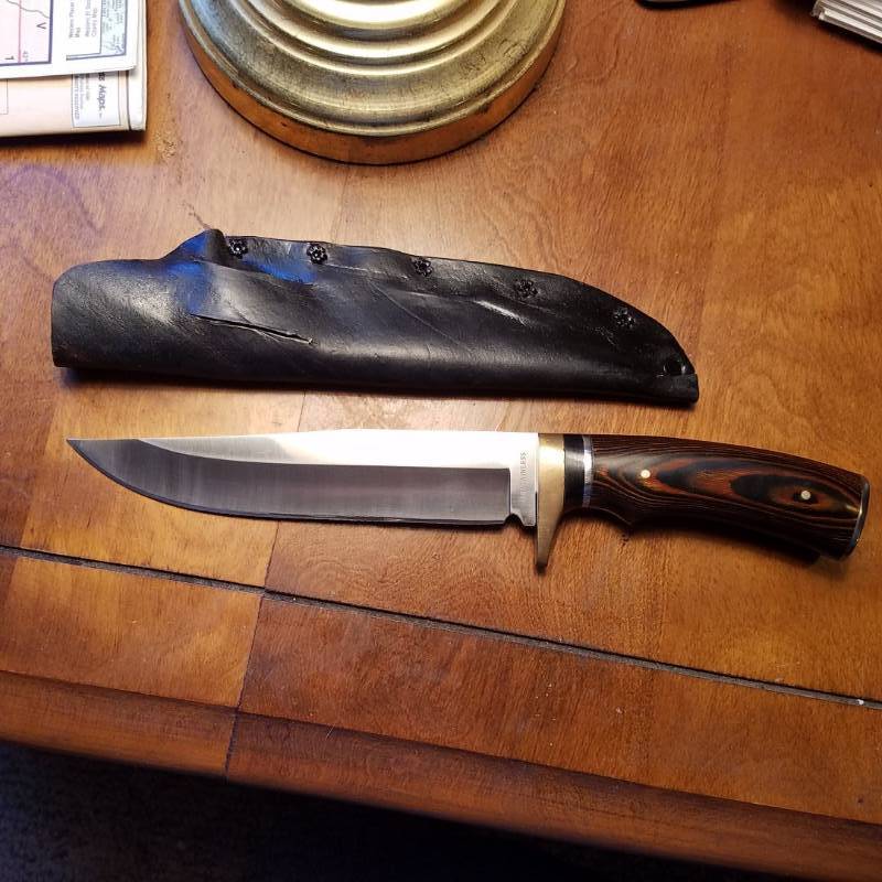 lot 3653 image: 440 stainless knife with sheath