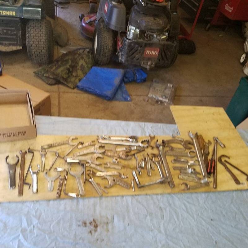 lot 3716 image: Large Lot of Half Wrenches