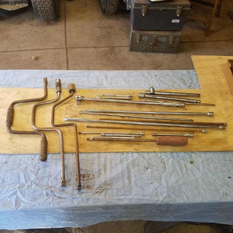 lot 3736 image: Speed Wrenches, Break overs and Extensions