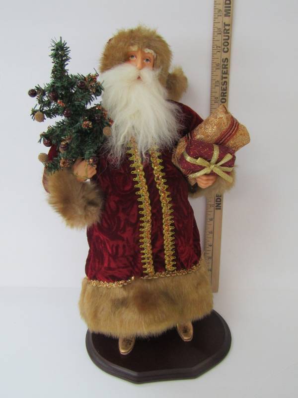 lot 3195 image: Elegant Victorian Santa - Santa Claus - 18 Tall