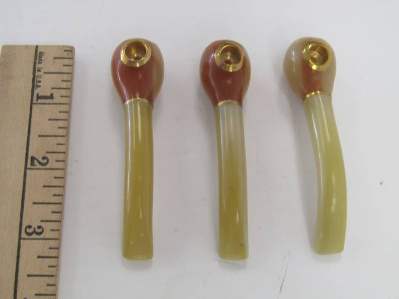 lot 3226 image: 3 Mini Ox-Horn Pipes