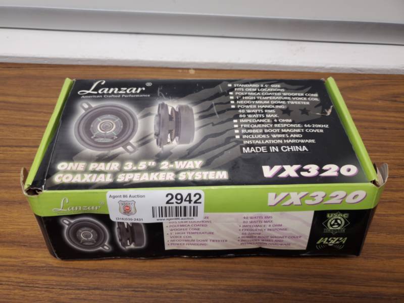 lot 2942 image: New 3.5  Coaxial 2 Way Car Speakers