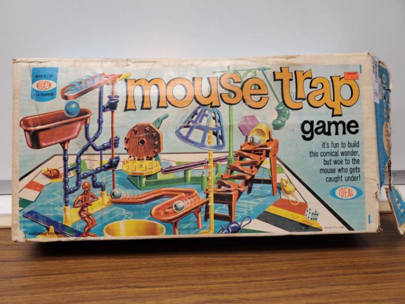 lot 2952 image: Ideal Corp Vintage 1975 Mousetrap Game- WOWSER
