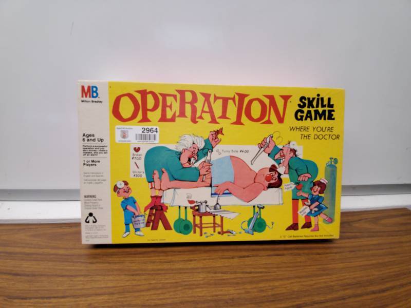 lot 2964 image: Vintage 1965 Operation Game- With All Pieces