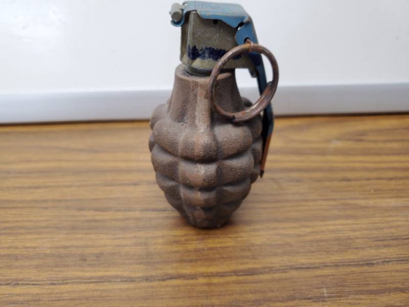lot 2929 image: Pineapple Grenade