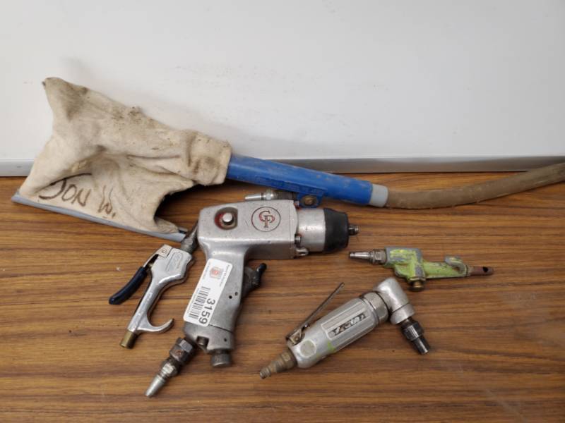 lot 3159 image: Air Tool Lot- Ratchets-Drill-Other