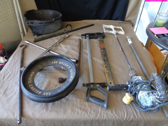 lot 8816 image: Big Lot of Misc. Tools (Drill Works)