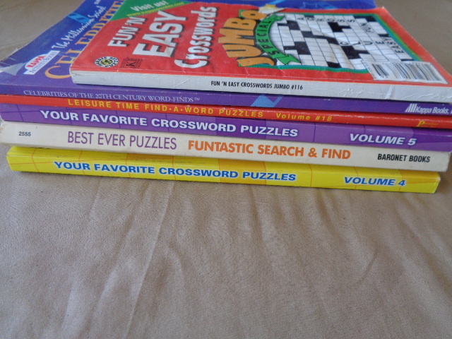 lot 8832 image: Puzzle books