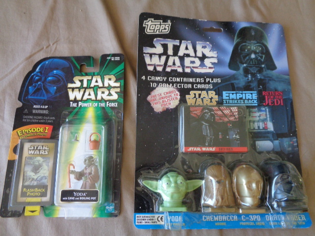 lot 8852 image: Topps Star wars collector cards and Star wars the power of the force