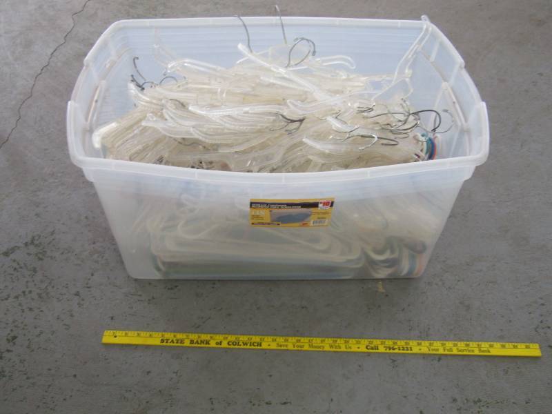 lot 3285 image: Large Tote Full Of Hangers