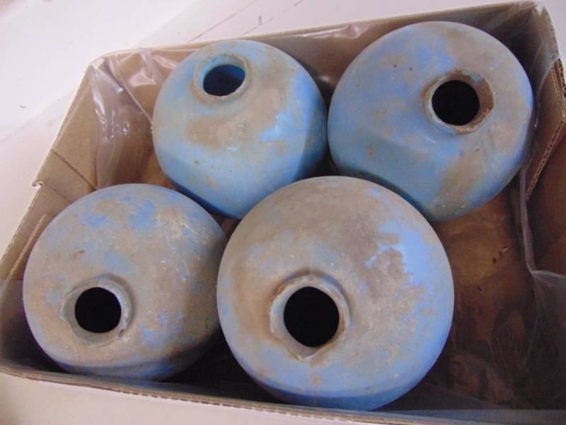 lot 2947 image: 4 Blue Glass Lightning Rod Bulbs