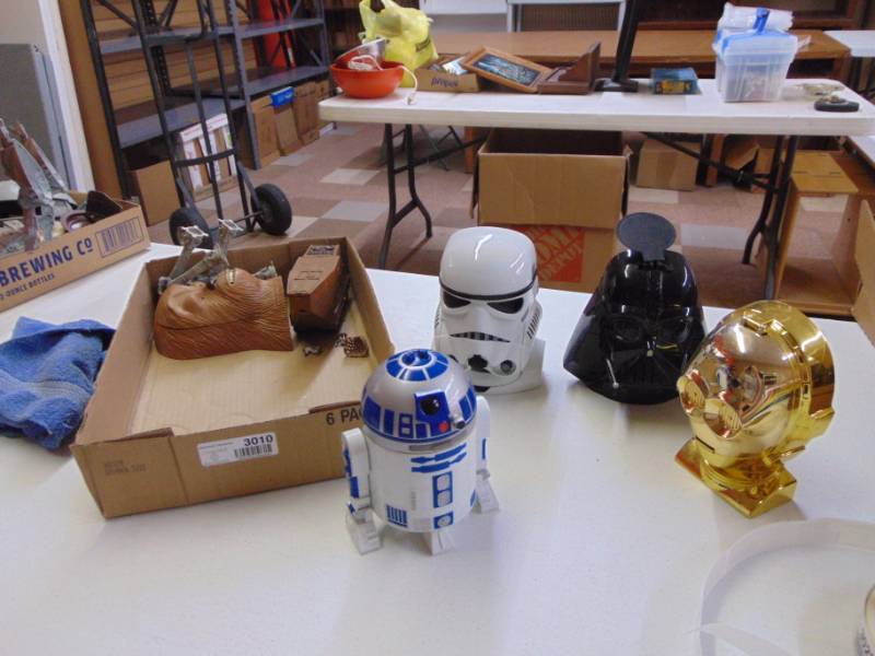 lot 3010 image: Star Wars Toy lot