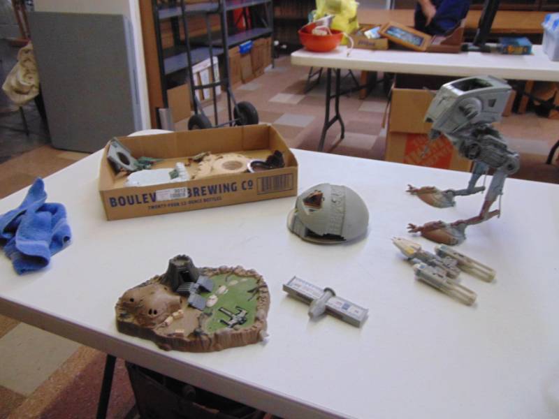 lot 3012 image: Star Wars Toy lot