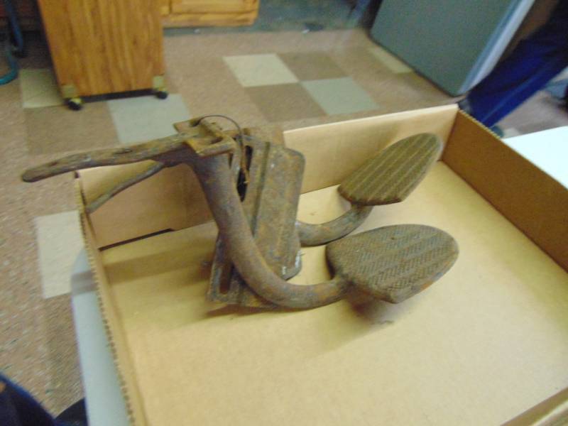 lot 3020 image: Buggy Steps