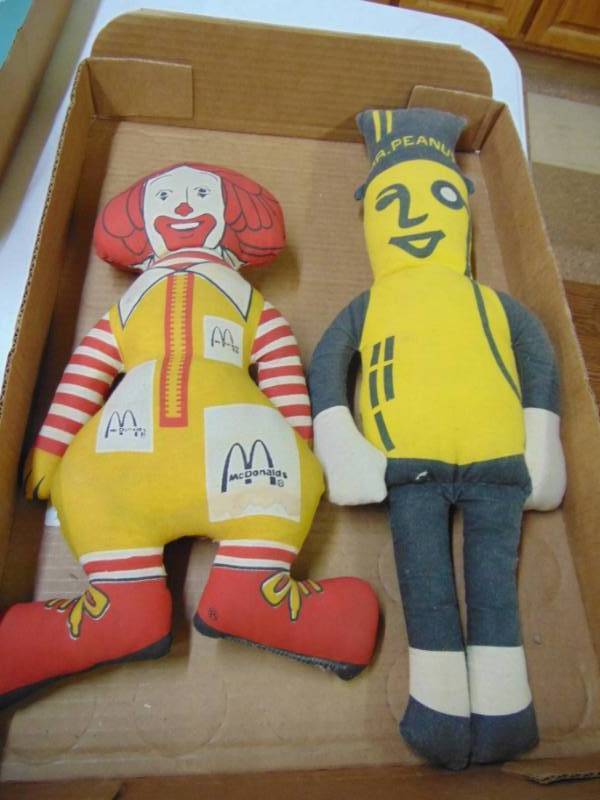 lot 3035 image: Ronald Mcdonald Doll and more