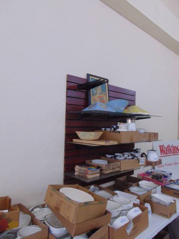 lot 3076 image: Slat Wall and Glass Shelving 3 tier