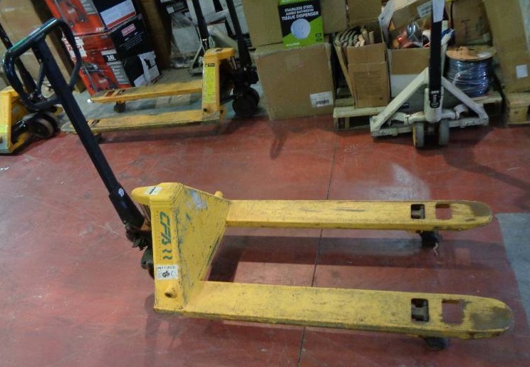 lot 1154 image: Pallet Jack