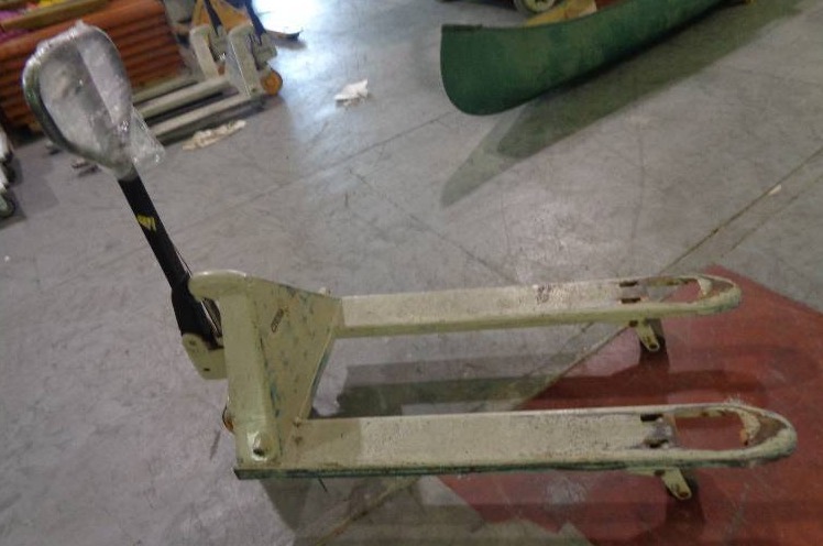 lot 1161 image: Pallet Jack