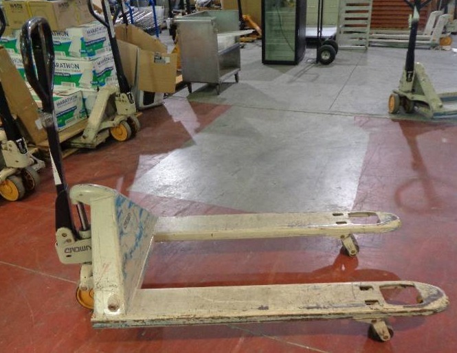 lot 1168 image: Pallet Jack