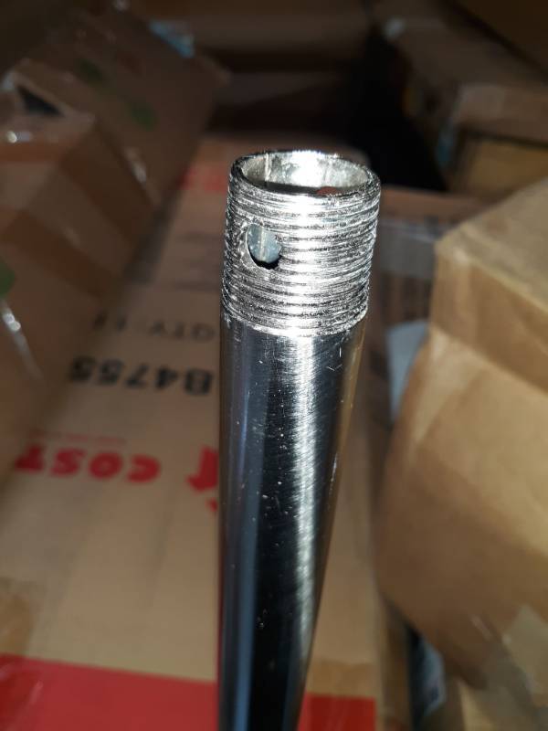 lot 7499 image: Threaded pole