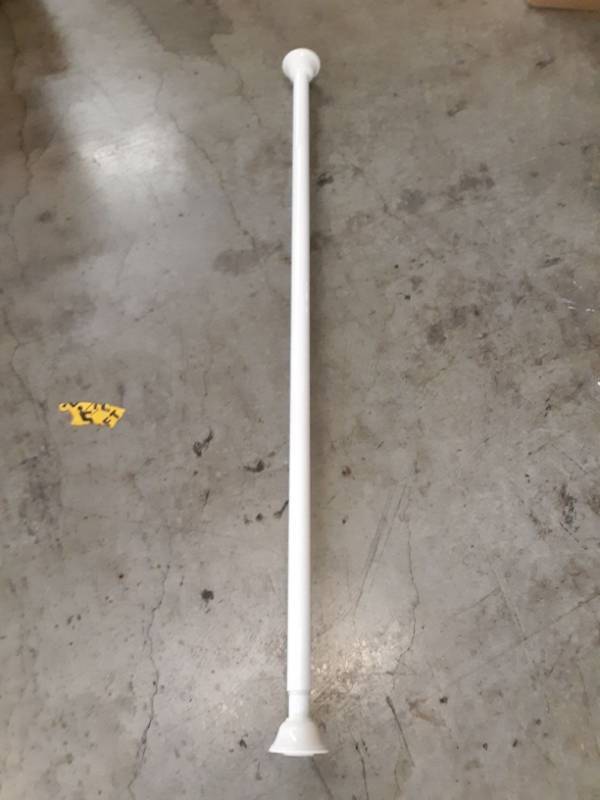 lot 9440 image: Shower Pole