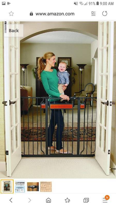 lot 9453 image: Regalo Home Accents Extra Tall and Wide Baby Gate