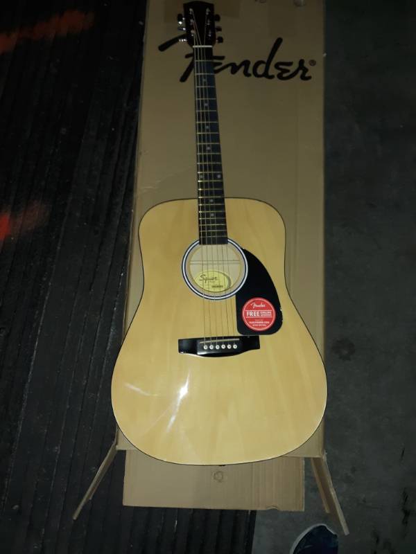 lot 10218 image: Fender Squire Guitar