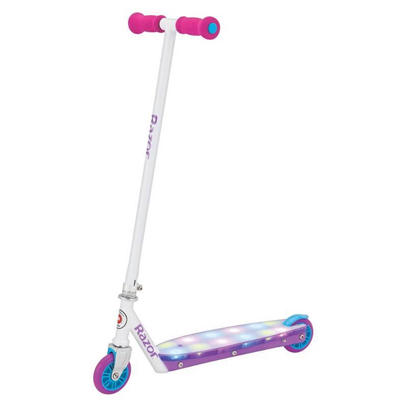 lot 10225 image: Razor Party Pop