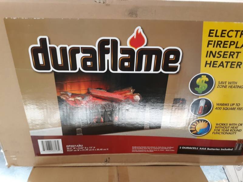 lot 8729 image: Duraflame Portable Electric Log Set Heater