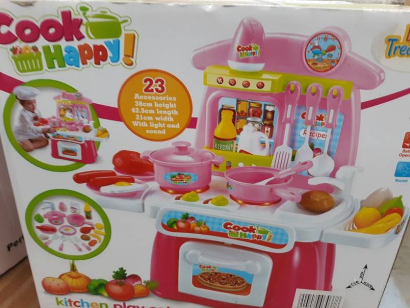 lot 8739 image: Webby Cook Happy Kitchen Play Set, Multi Color