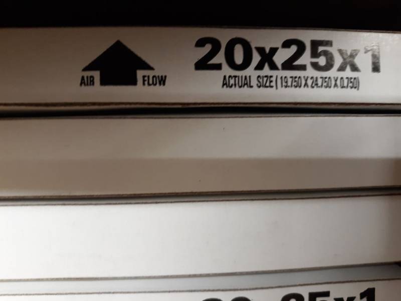 lot 8755 image: Merv 8 Air Filter 20x25x1 in 4 Pack