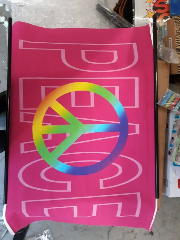 lot 8860 image: Peace Symbol Banner